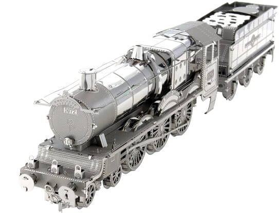 Poudlard-Express-metal