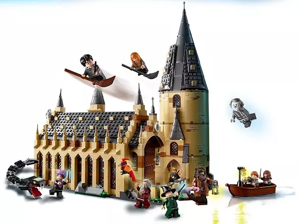 Grande-Salle-chateau-Poudlard-Lego