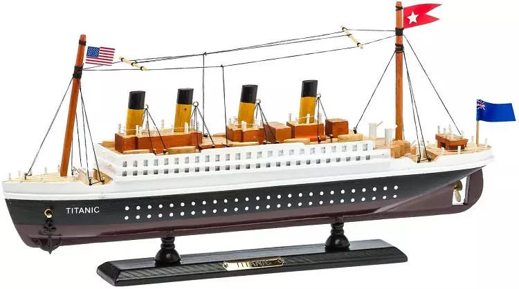 Maquette-Titanic-Aubaho
